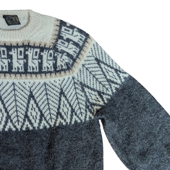 Peruvian Made 100% Alpaca Gray/Cream Fairisle Soft Chunky Winter Sweater Sz L - Picture 3 of 8